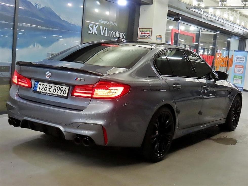 BMW M시리즈M5 Седан F10 - 4