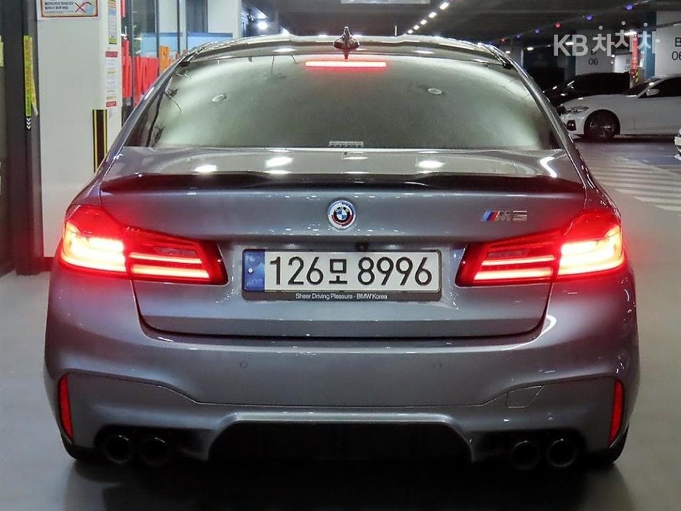 BMW M시리즈M5 Седан F10 - 5