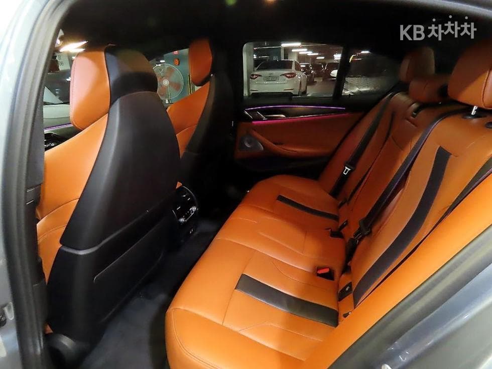 BMW M시리즈M5 Седан F10 - 7