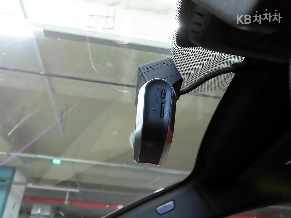 BMW M시리즈M5 Седан F10 - 15