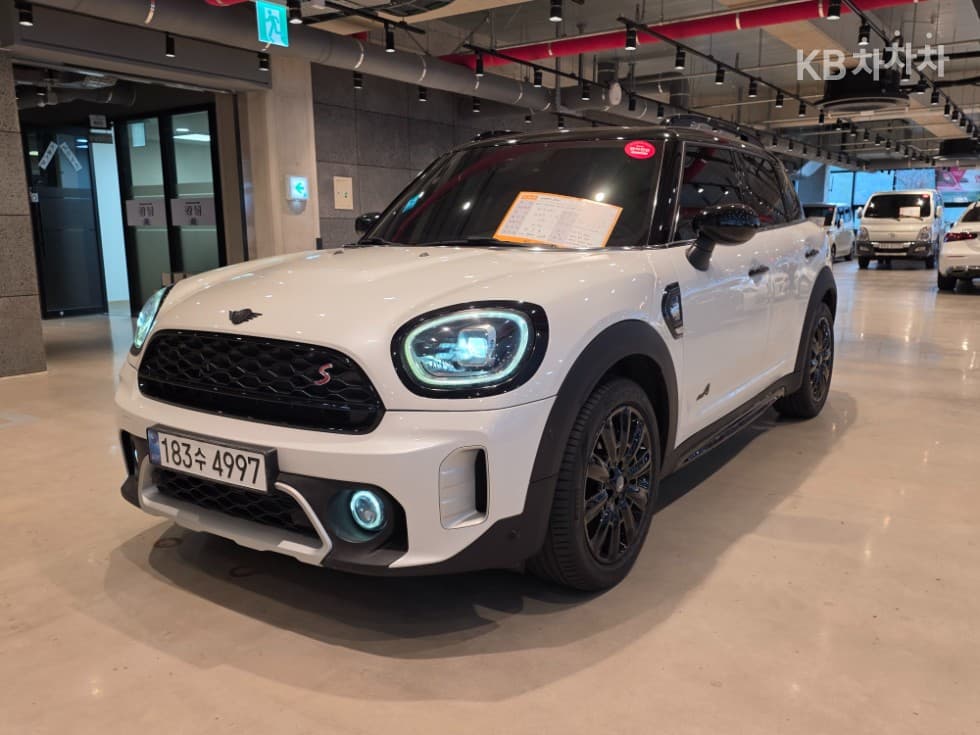 Мини Countryman (F60) 2.0 Cooper S All4 하이랜드에디션 - Image 1