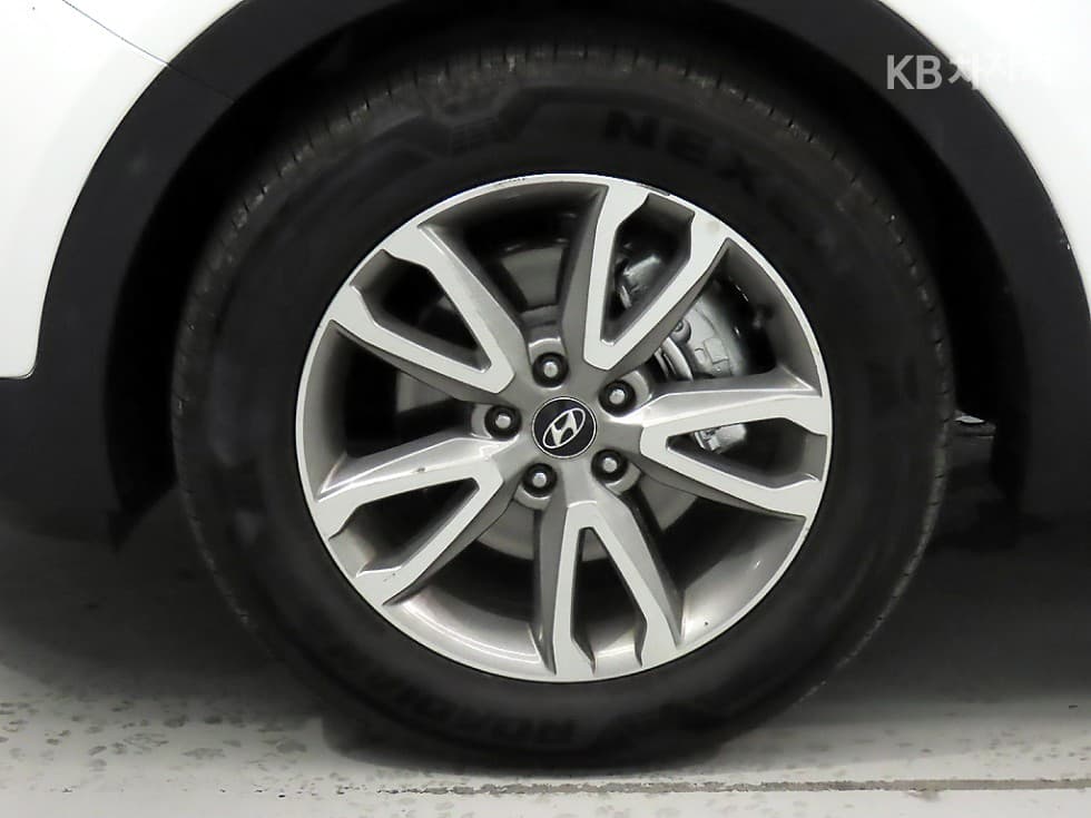 Hyundai Santa Fe DMHyundai R-engine 2.0 diesel 2WD PREMIUM Standard - 20