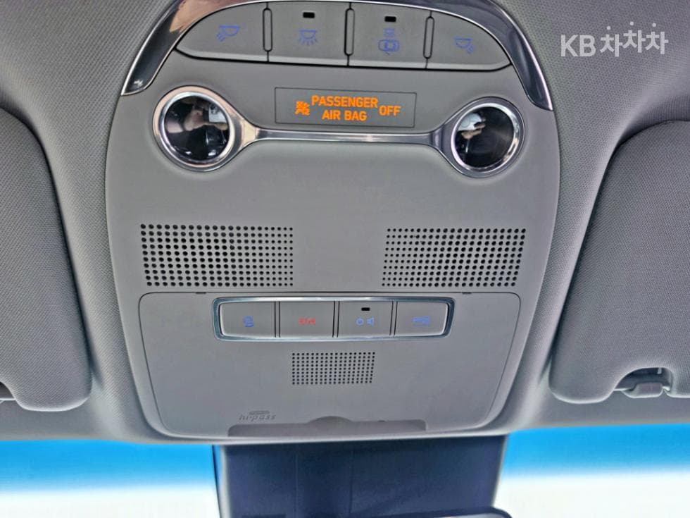 Hyundai The New (facelift) Grandeur (Azera)2.5 Premium 초이스 - 16