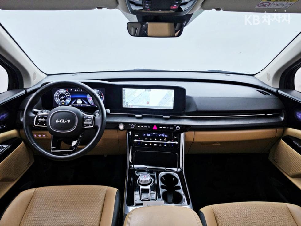 Kia Carnival 4th generationD2.2 9-seater Signature - 24