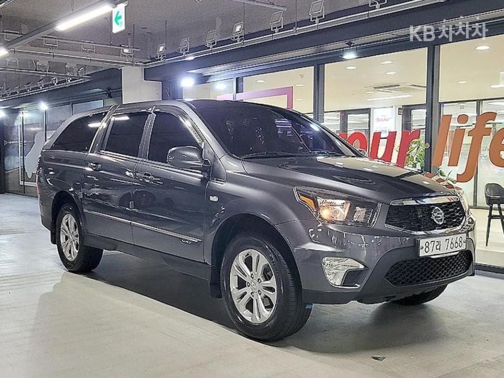 КейДжи Мобилити The New (фейслифт) Корандо Спорт (pickup variant) 2.2 CX7 4x4 클럽 - Image 1