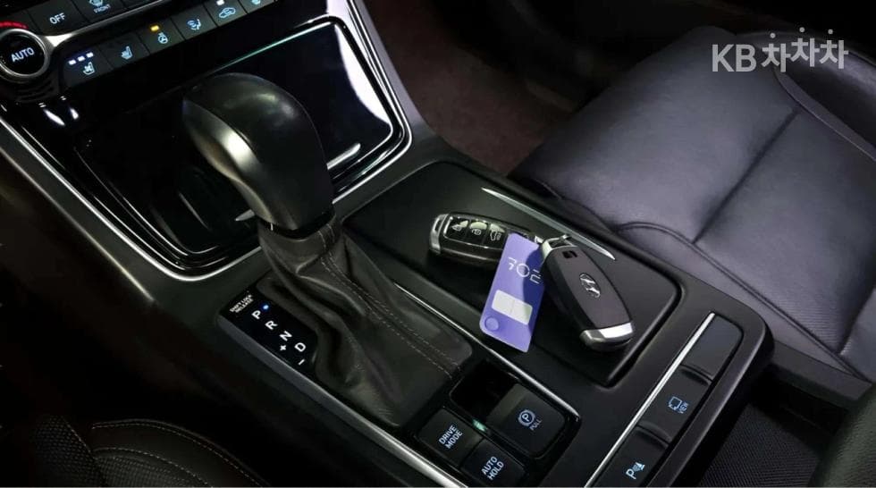 Хюндай Grandeur (Azera)IG2.4 Premium Стандартен - 13