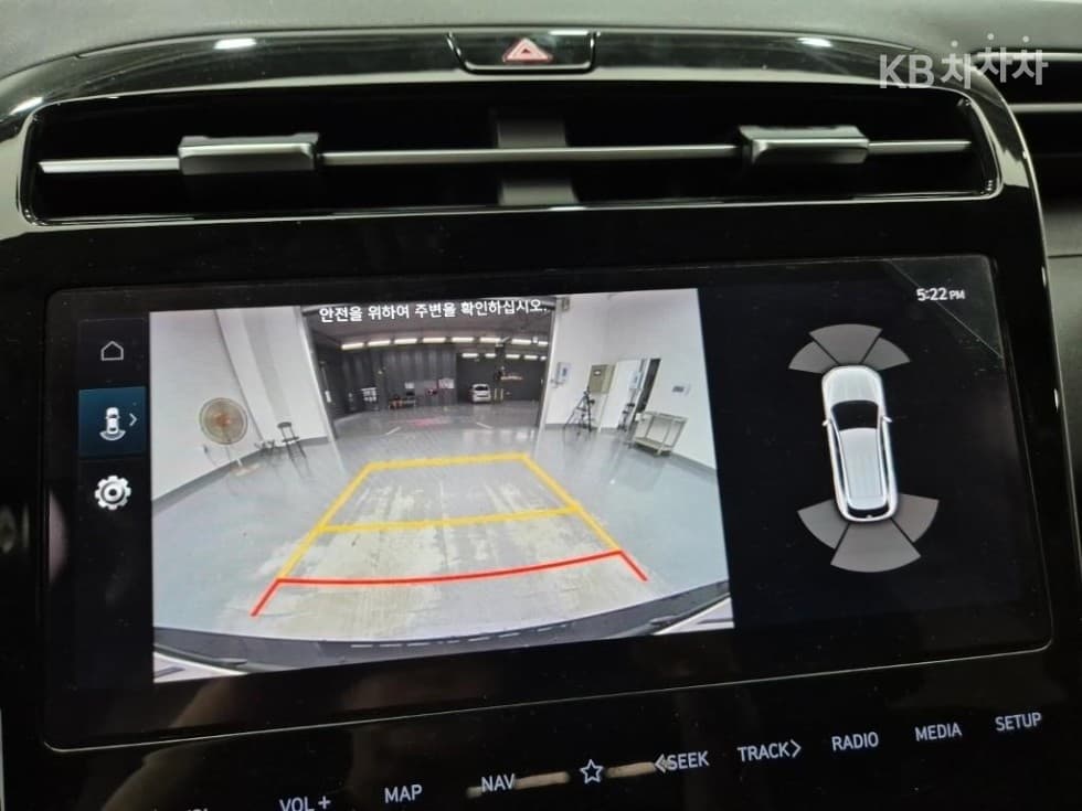 Hyundai The All New Tucson Hybrid(NX (Lexus SUV)4)1.6T HEV Premium - 6