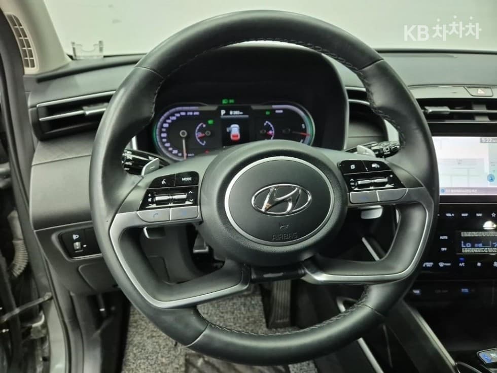 Hyundai The All New Tucson Hybrid(NX (Lexus SUV)4)1.6T HEV Premium - 11