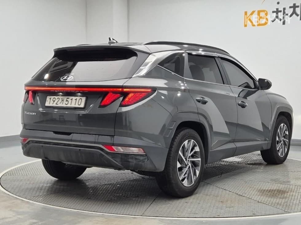 Hyundai The All New Tucson Hybrid(NX (Lexus SUV)4)1.6T HEV Premium - 3