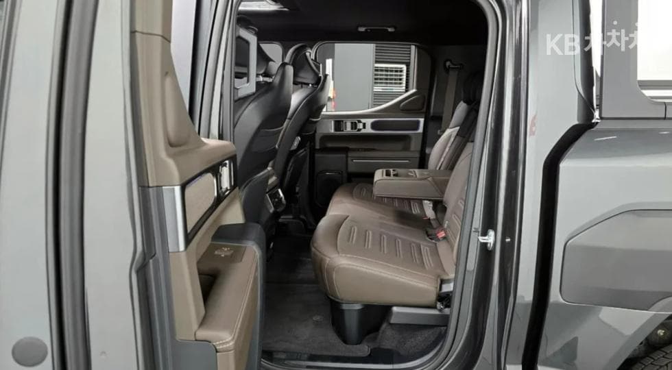 Киа TasmanG2.5 T-GDI 4x4 Extreme - 12