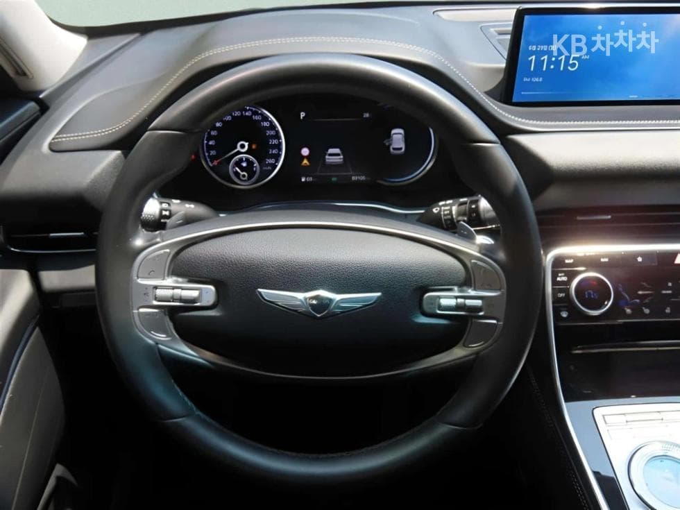 Genesis GV802.5 Turbo Gasoline 2WD - 17
