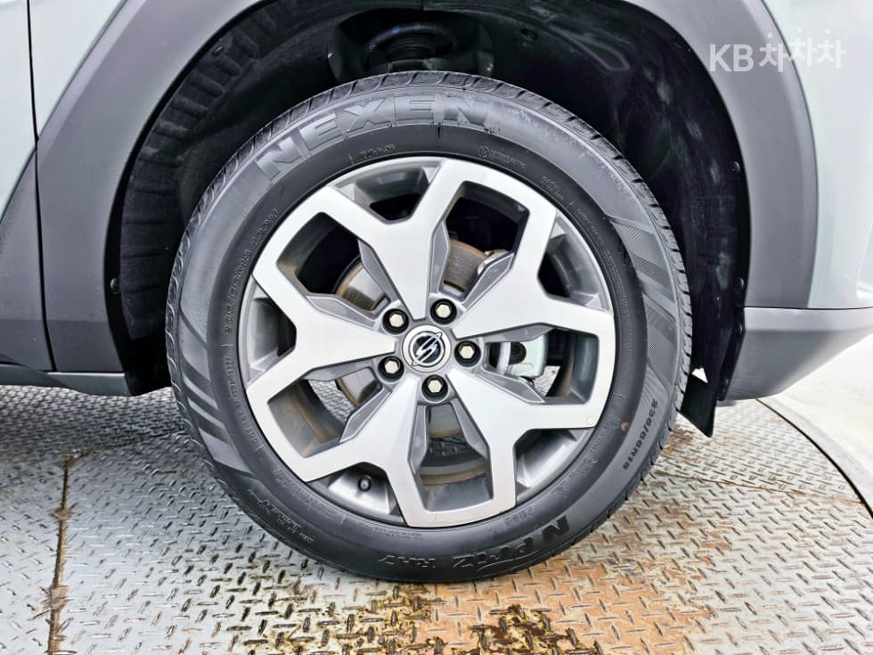 КейДжи Мобилити 토레스(J100)1.5 GDI Турбо T5 - 24