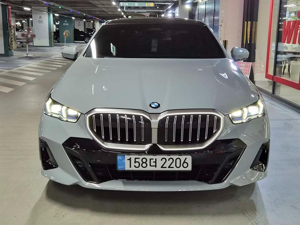 BMW Нов5 Серия(G60)520i M Sport - 2