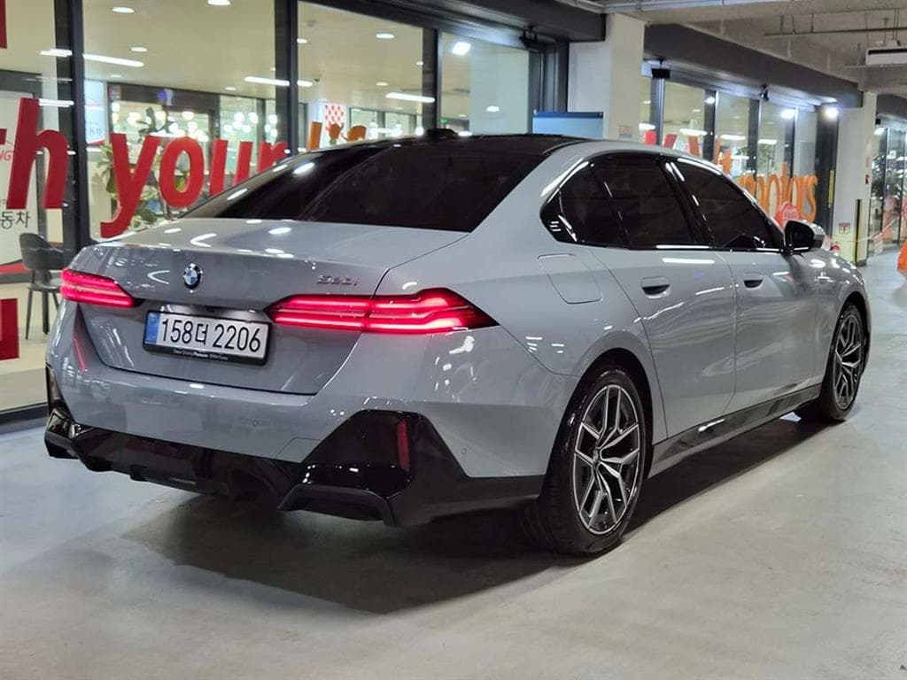 BMW Нов5 Серия(G60)520i M Sport - 4