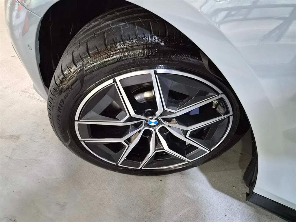 BMW Нов5 Серия(G60)520i M Sport - 20