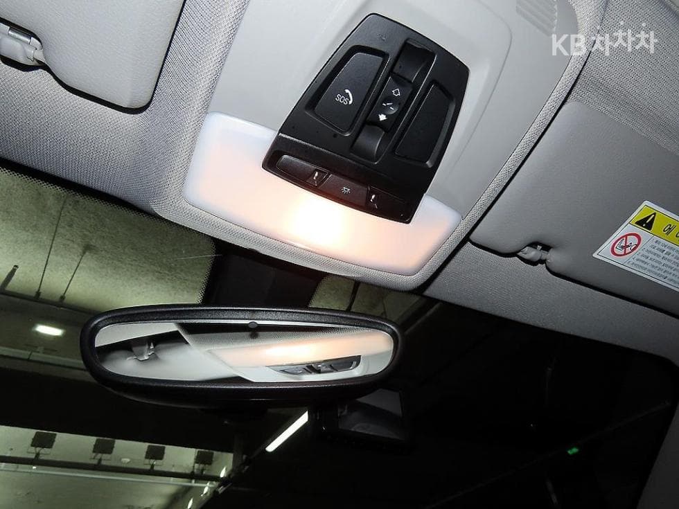 BMW Нов1시리즈118d 스포츠 Стандартен - 15