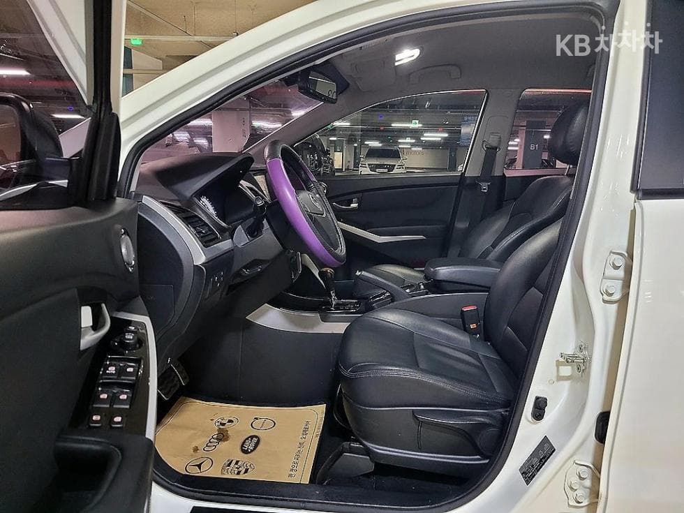 КейДжи Мобилити Нов코란도 C2.2 Extreme 2WD - 7