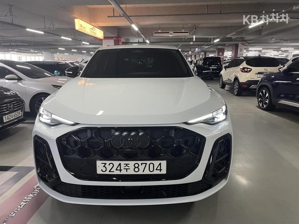 Ауди The New Q5(FY) 40 TFSI Quattro Sportback S-Line - Image 1