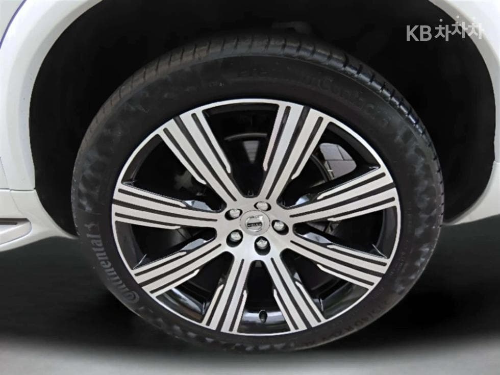 Volvo All New XC90B6 Ultimate Bright - 5