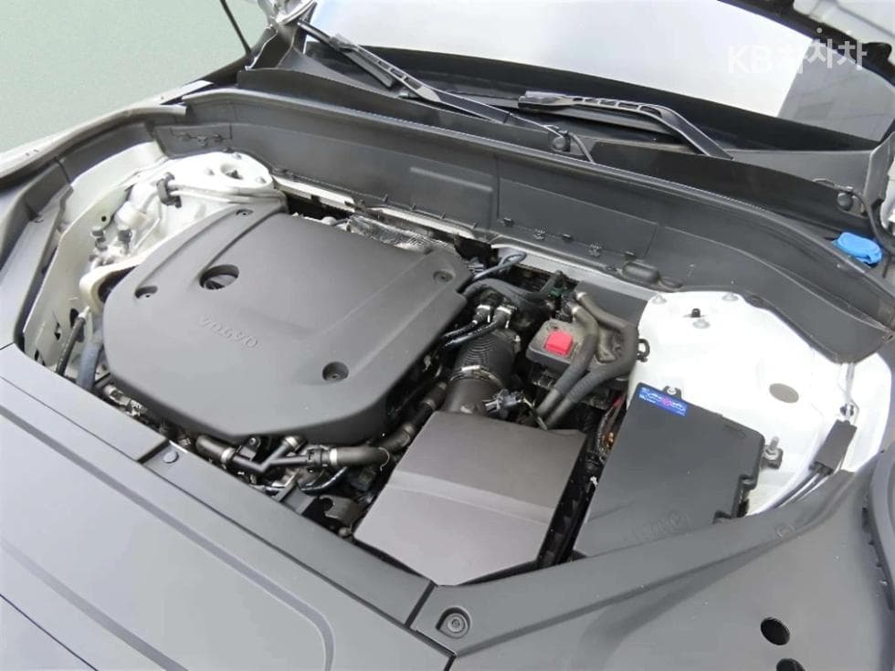 Volvo All New XC90B6 Ultimate Bright - 6