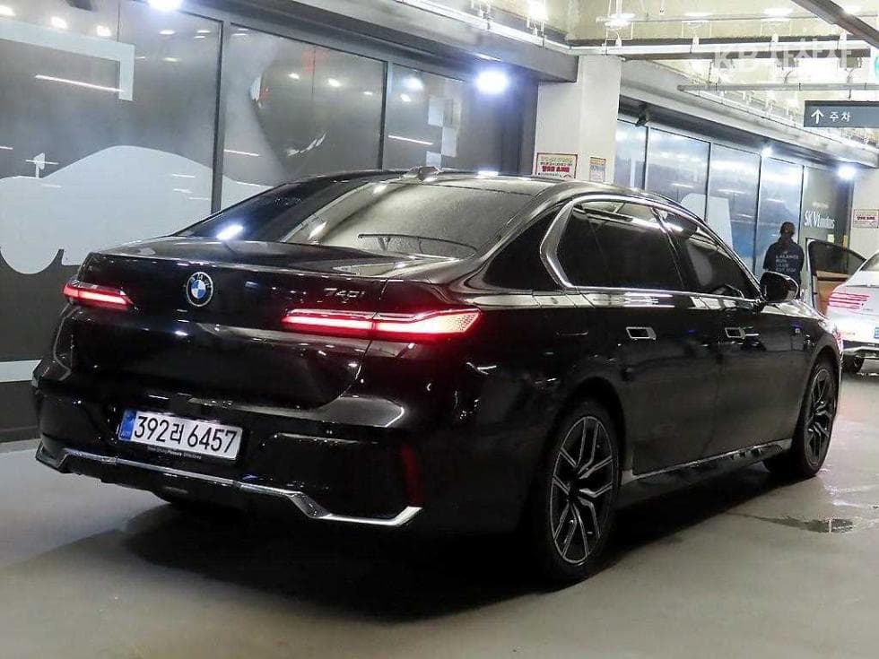BMW 7시리즈(G70)740i xDrive M Sport - 4