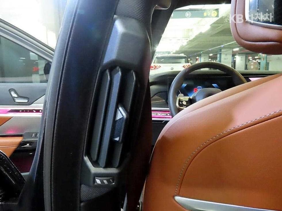 BMW 7시리즈(G70)740i xDrive M Sport - 15