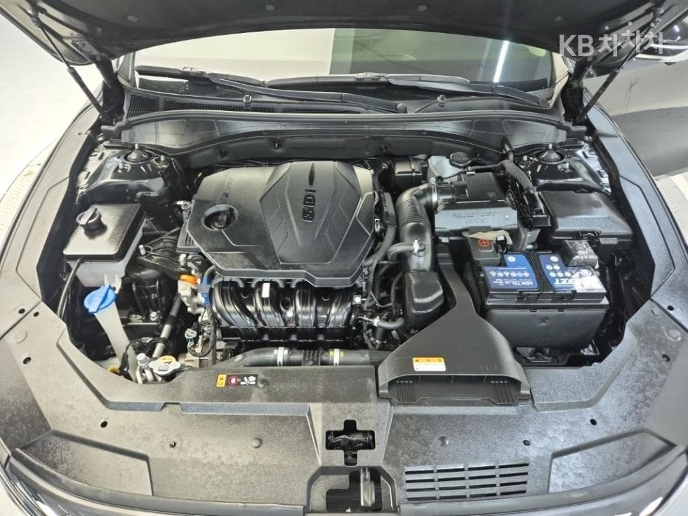 Hyundai The New (facelift) Grandeur (Azera)2.5 Le Blanc - 5