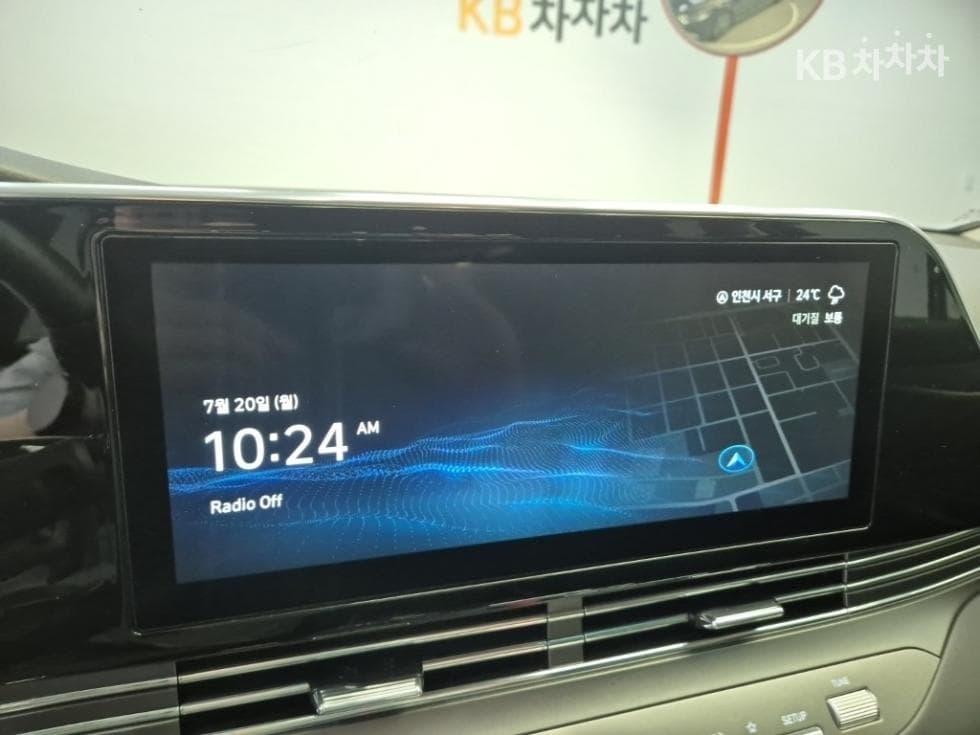 Hyundai The New (facelift) Grandeur (Azera)2.5 Le Blanc - 13