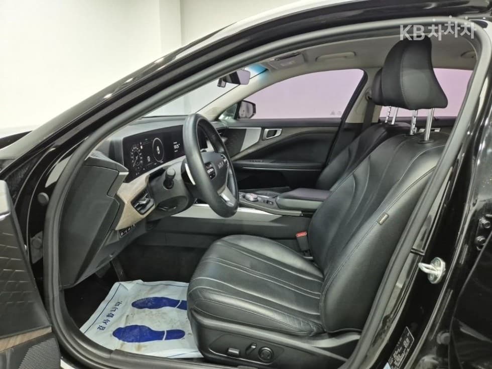 Kia K82.5L gasoline Noblesse - 14