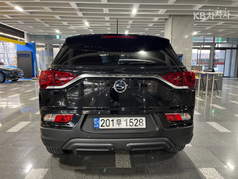 KG Mobility 뷰티플 코란도1.5 GDi Turbo 2WD C5 Plus - 16