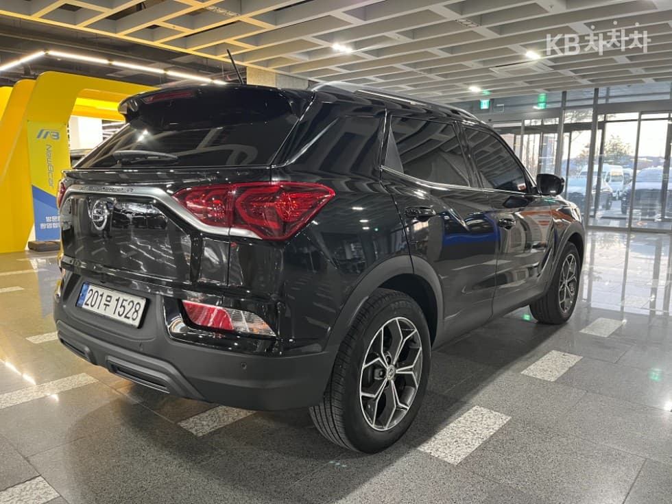 KG Mobility 뷰티플 코란도1.5 GDi Turbo 2WD C5 Plus - 6