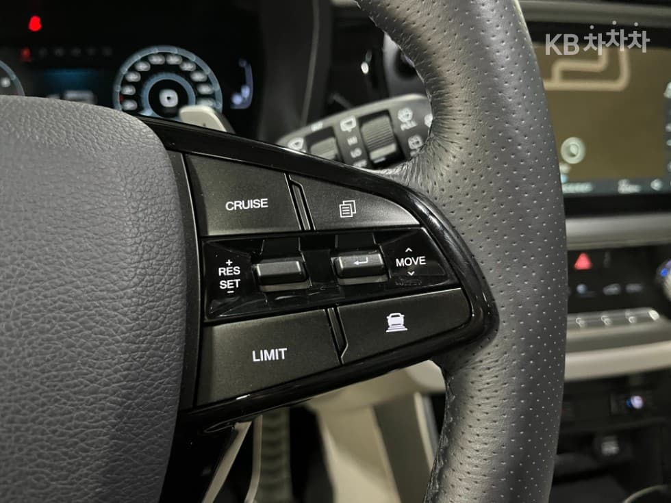 KG Mobility 뷰티플 코란도1.5 GDi Turbo 2WD C5 Plus - 15