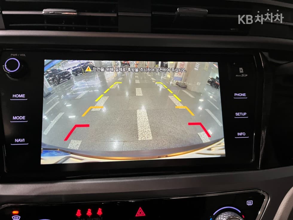 KG Mobility 뷰티플 코란도1.5 GDi Turbo 2WD C5 Plus - 22