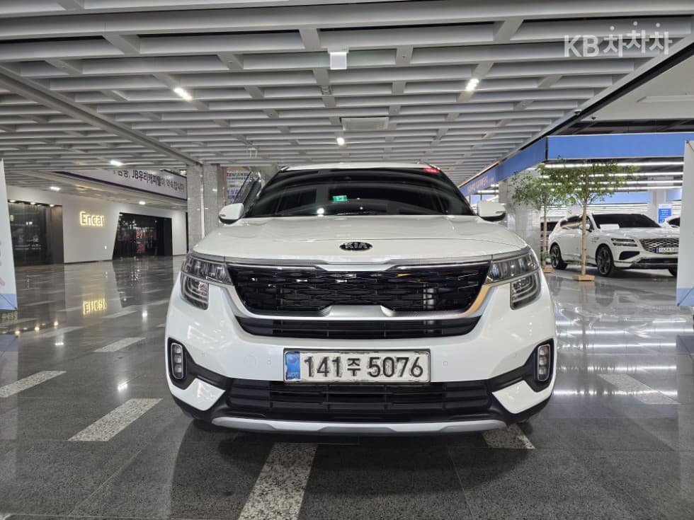 Киа Seltos1.6 Бензин Турбо 2WD Signature - 2