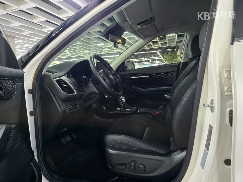 Киа Seltos1.6 Бензин Турбо 2WD Signature - 12