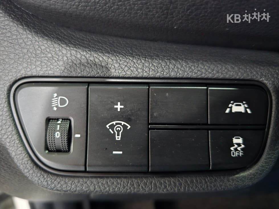 Киа Seltos1.6 Бензин Турбо 2WD Signature - 15