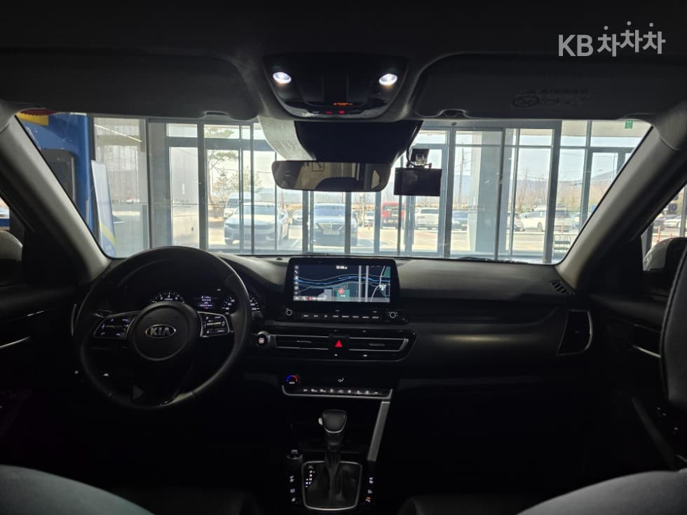 Киа Seltos1.6 Бензин Турбо 2WD Signature - 25