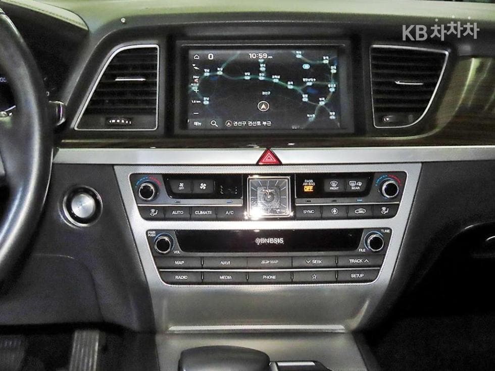 Дженезис G802.2D AWD Лукс - 11
