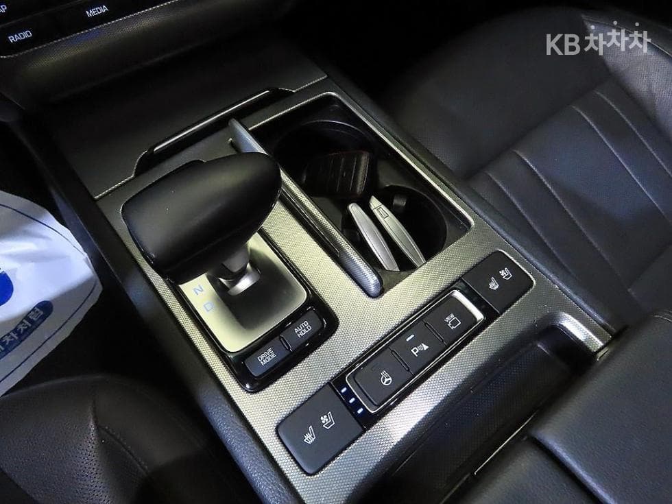 Дженезис G802.2D AWD Лукс - 12