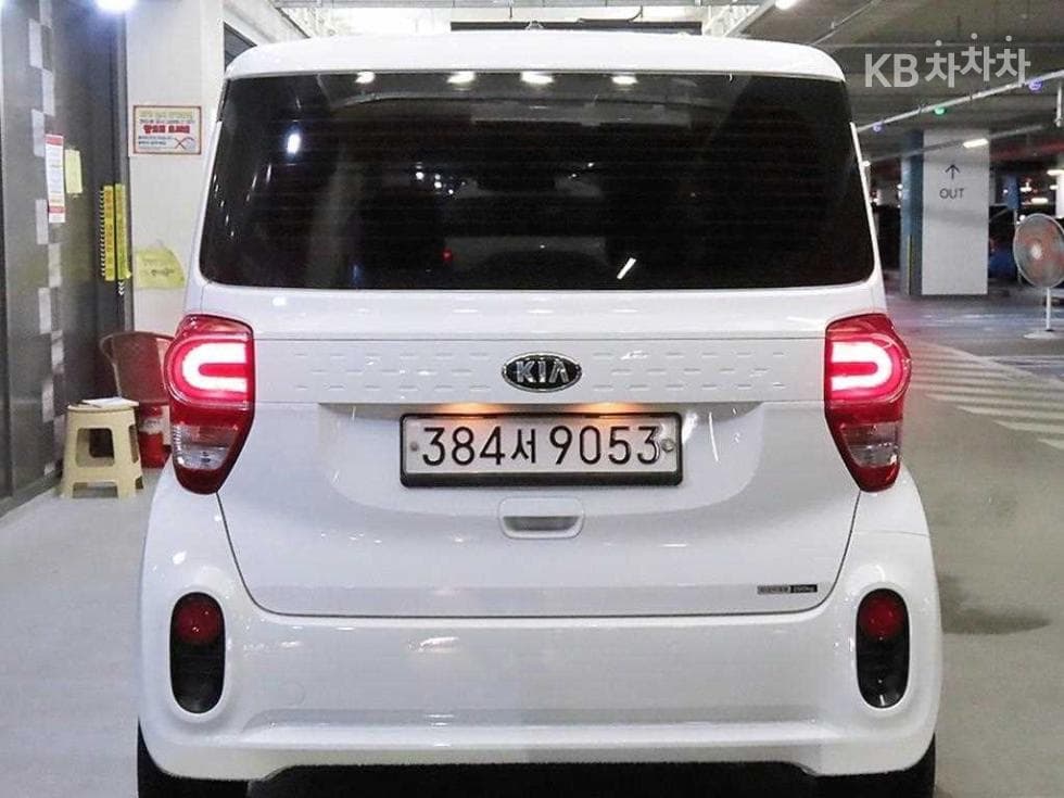 Киа The New (фейслифт) Рей (ван) Ван1.0 Бензин Ван 2-местен Стандартен - 5