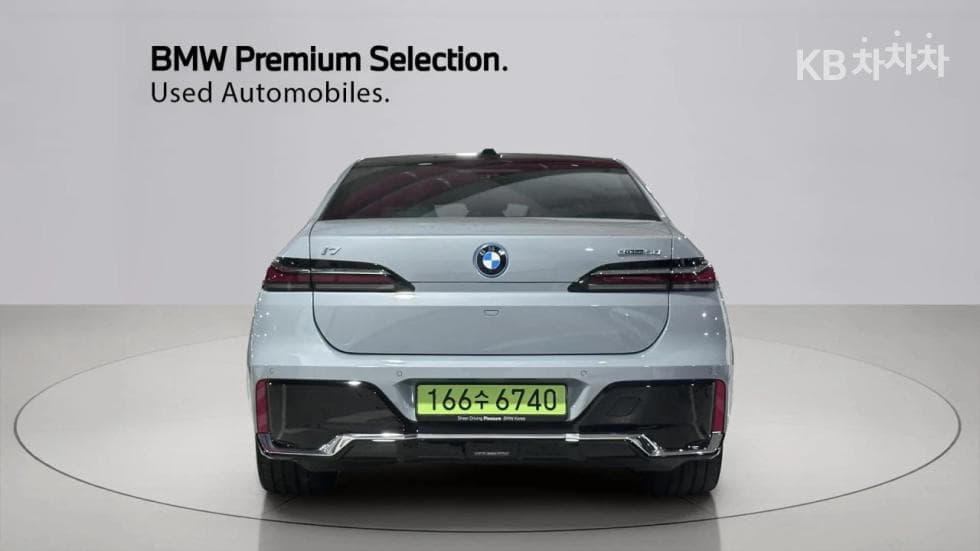 BMW i7eDrive 50 M Sport - 4