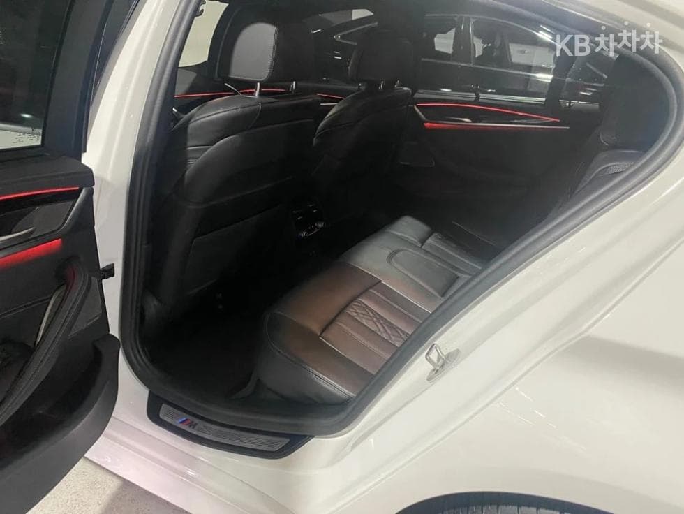 BMW 올New5 Series (G30)530i xDrive M Sport - 11
