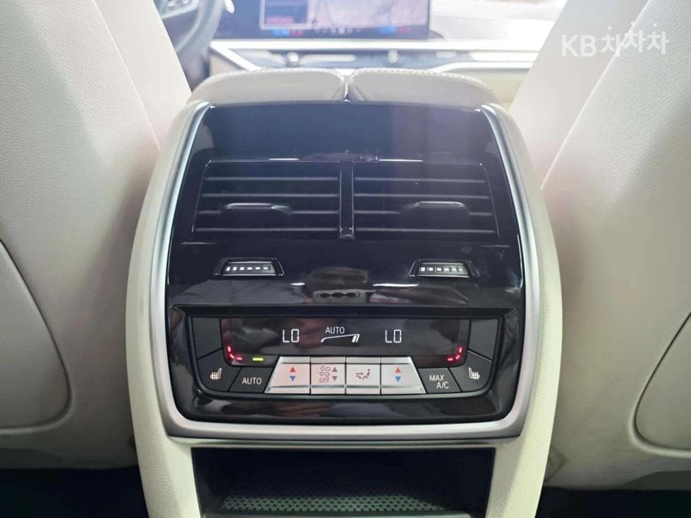 BMW X6(G06)xDrive 40i M Sport Package - 16