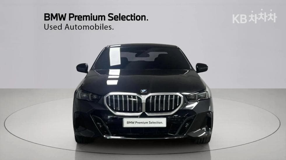 BMW New5 Series(G60)520i M Sport - 3