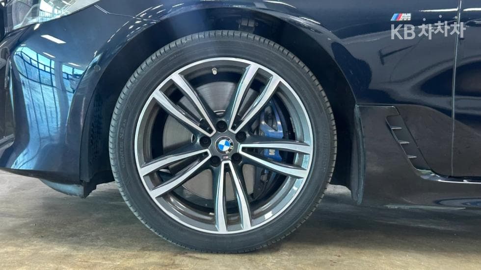 BMW New5 Series(G60)520i M Sport - 5