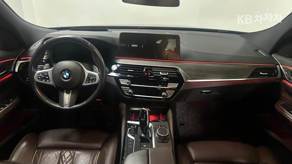 BMW New5 Series(G60)520i M Sport - 7