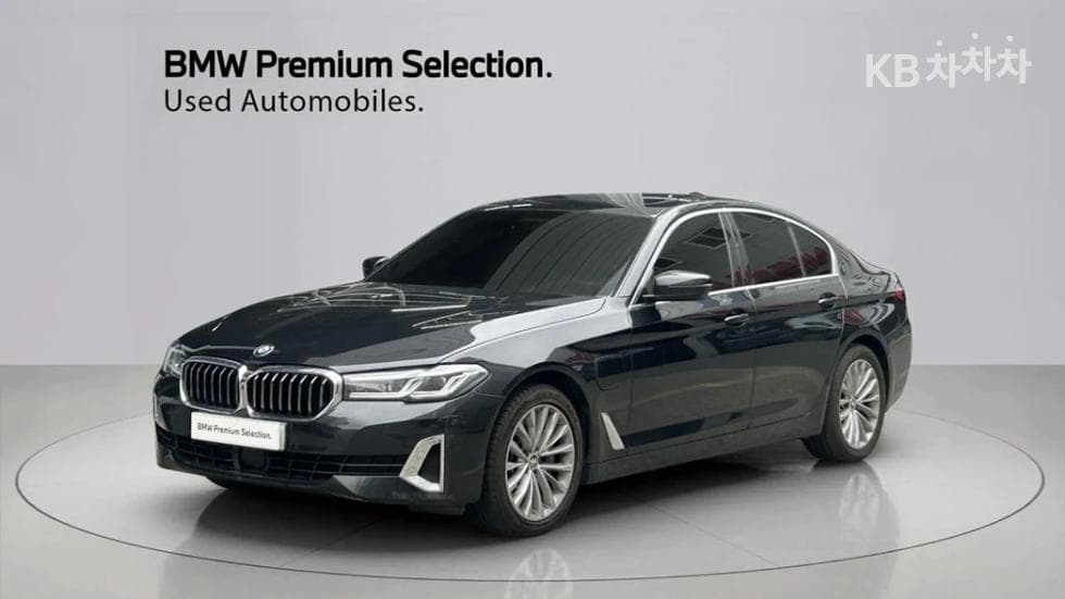 BMW 올Нов5 Серия (G30) 530e Luxury Line - Image 1