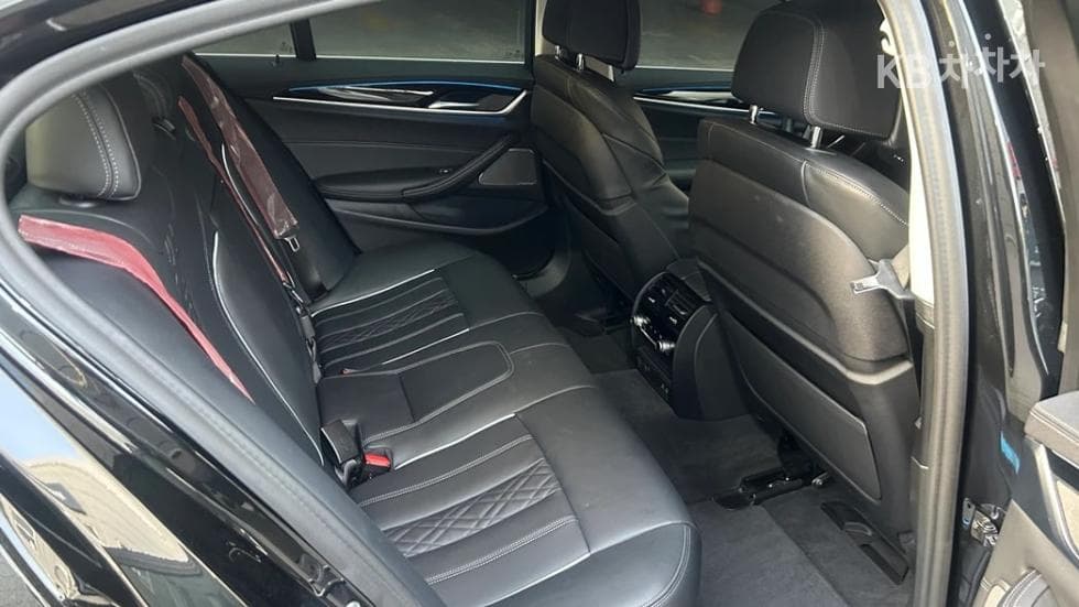 BMW 올Нов5 Серия (G30)530e Luxury Line - 10