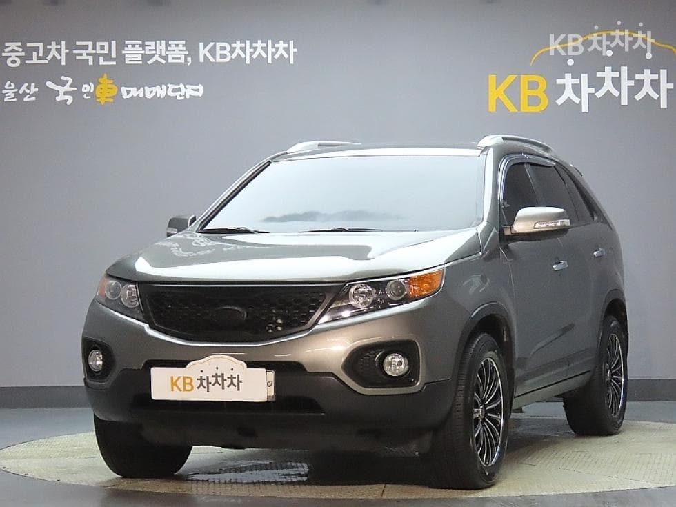 Kia SorentoR Diesel 2.0 2WD TLX Highest-end Type - Image 1