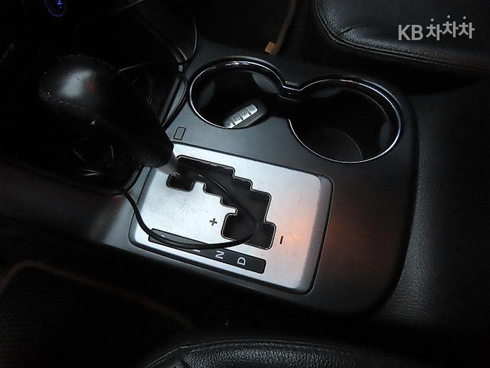 Kia SorentoRDiesel 2.0 2WD TLX Highest-end Type - 9